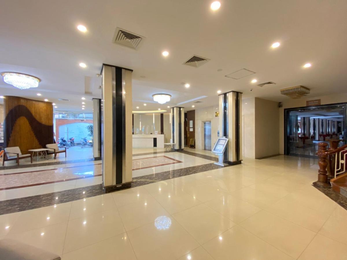 Muong Thanh Thanh Nien Vinh Hotel Exterior photo